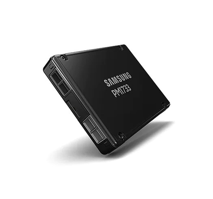PCIe Gen4 X4 NVMe U.2 2.5 นิ้ว SSD ภายใน Samsung PM1733 SSD 3.84TB