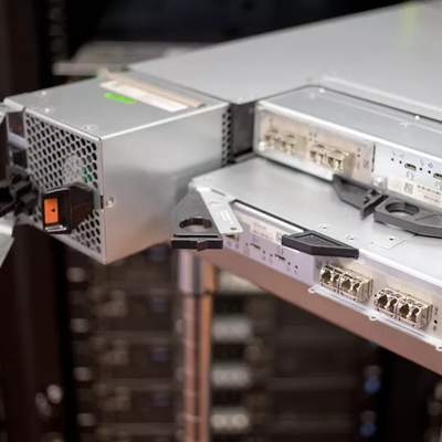 3.84T SAS SSD Storage Server 24 ไดรฟ์ DELL EMC PowerVault ME5024 Storage Array